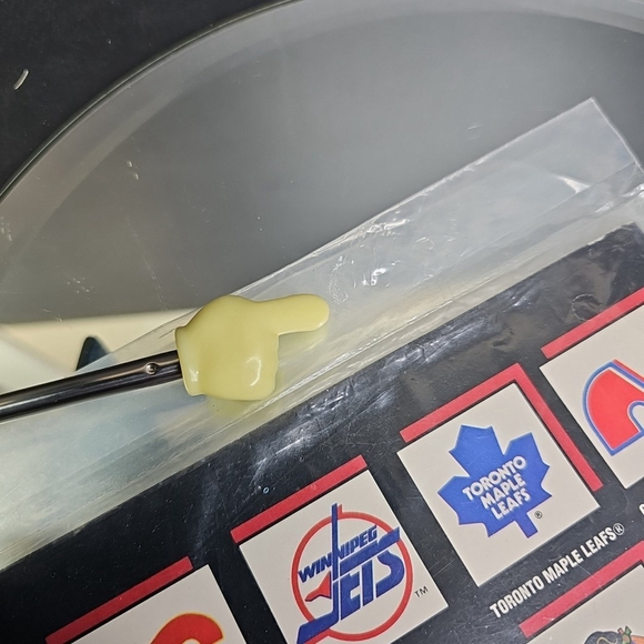 NEW Panini 1991-1992 Hockey NHL Player Sticker Album With 10 Packs of Sticker - Picture 7 of 11